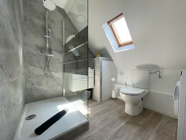 3 Personnes, Frontiere Suisse Saint-Louis (Haut-Rhin)