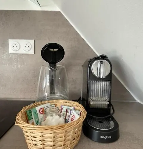 3 Personnes, Frontiere Suisse Apartmán Saint-Louis (Haut-Rhin)