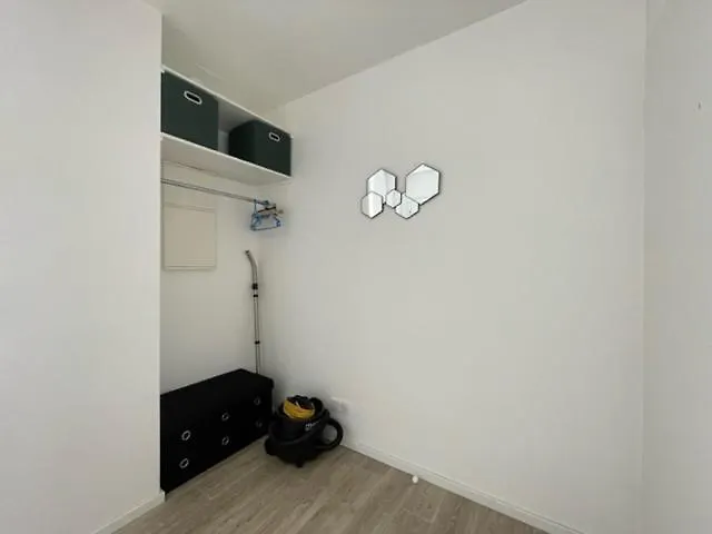 3 Personnes, Frontiere Suisse * Saint-Louis (Haut-Rhin)